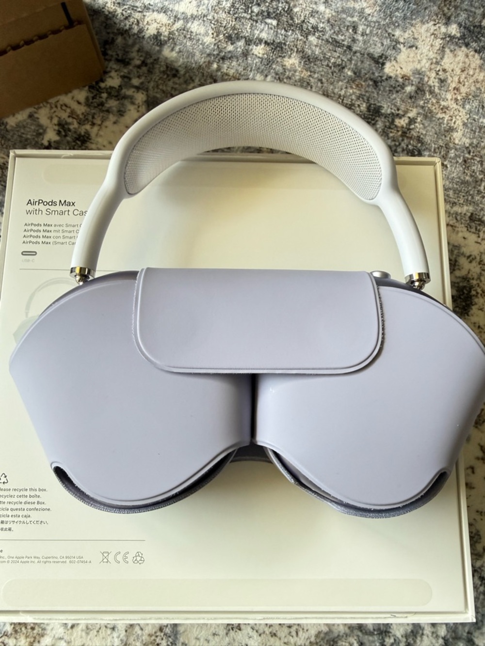 Apple AirPods Max 1 - Lavender Silver Over-Ear Headphones - Picture 3 of 12